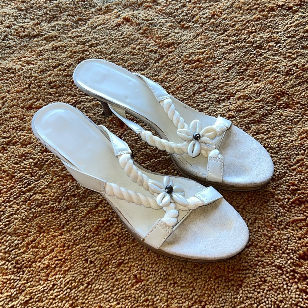 Vintage Rope python shells sandals